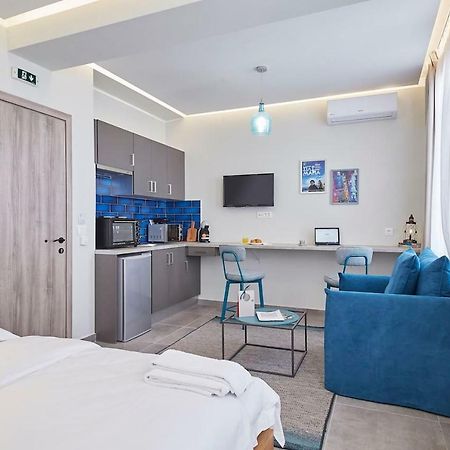 Live In A Funky & Renovated Studio Near Acropolis Athens Ngoại thất bức ảnh